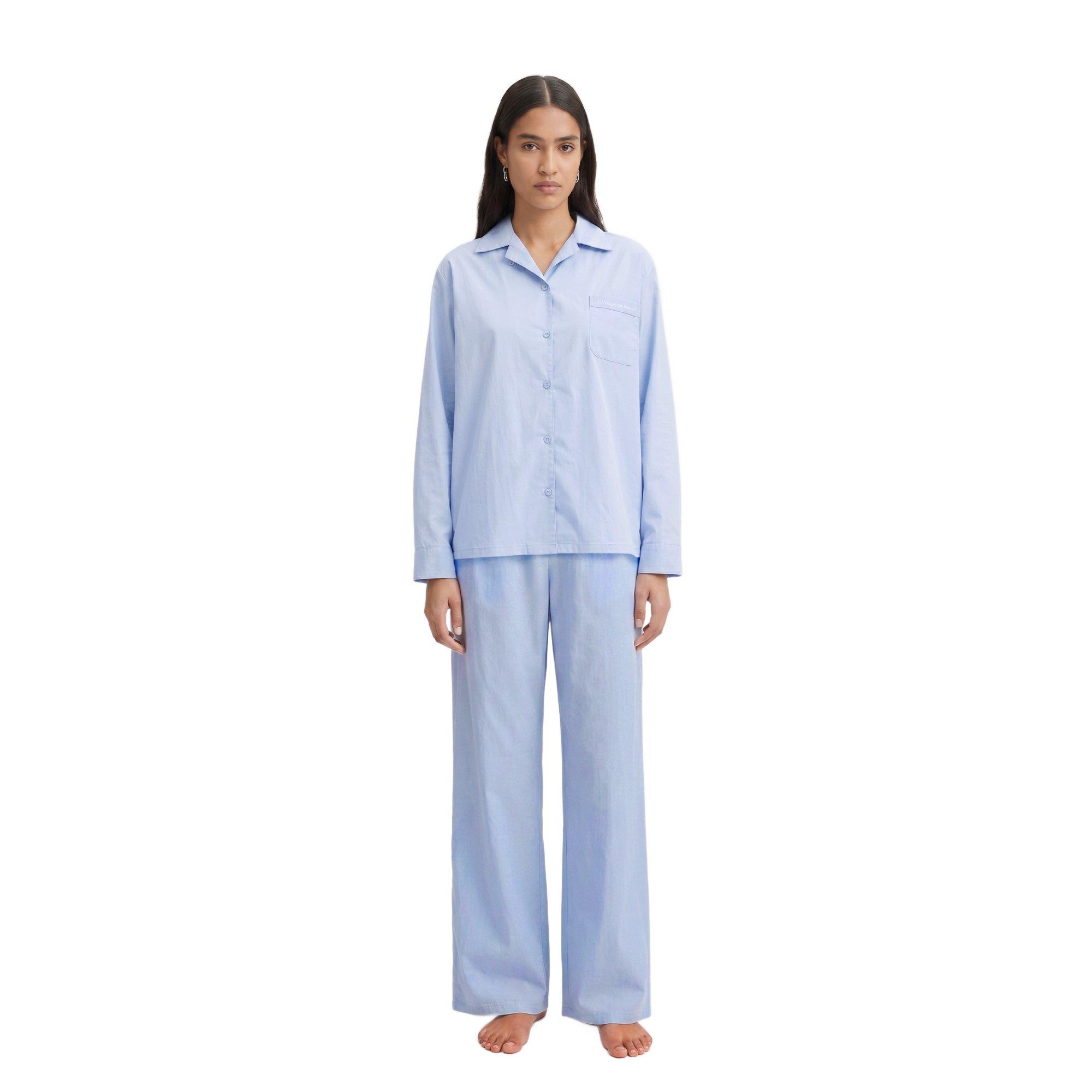 L/AB c/o Off-White Women&rsquo;s Woven Long Sleeve Collared Pajama Set - Blue - BLUE